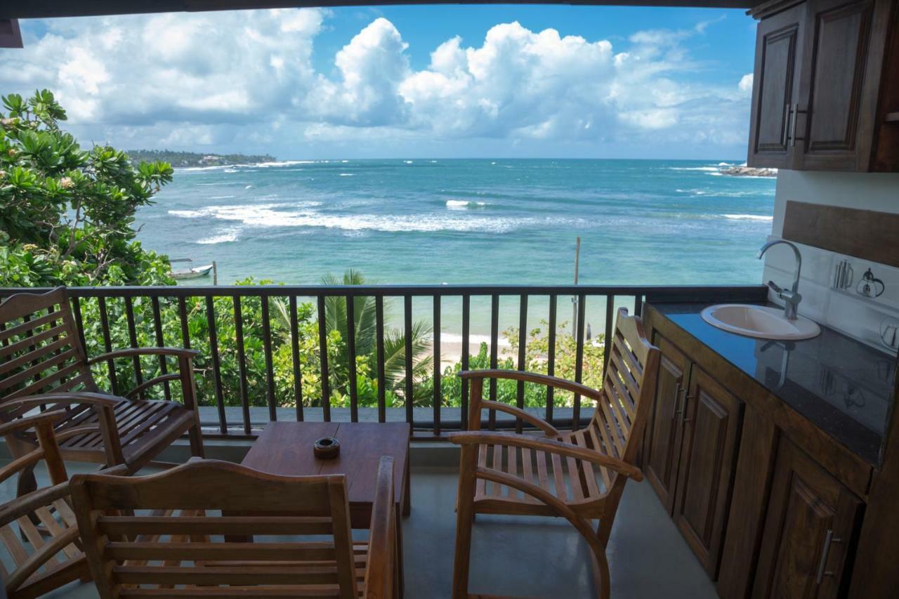 Wave Beach Resort Unawatuna Exterior photo